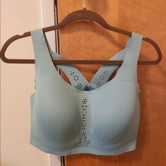 Victoria Secret sport Bra 38DD - Picture 1 of 3